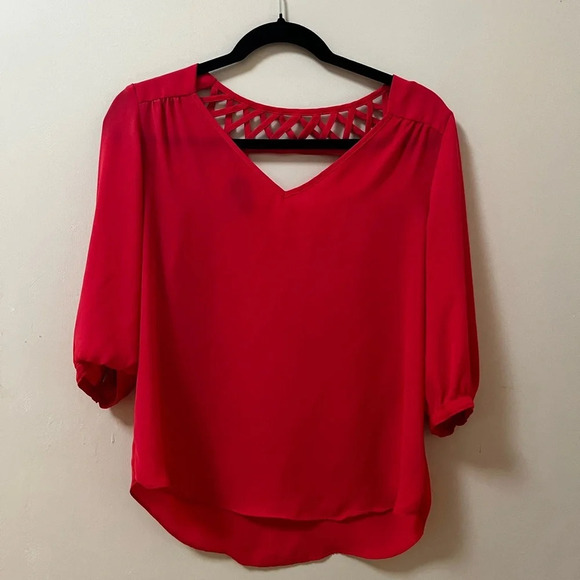 IZ Byer Pink Blouse with cutout back- Small - Picture 1 of 4